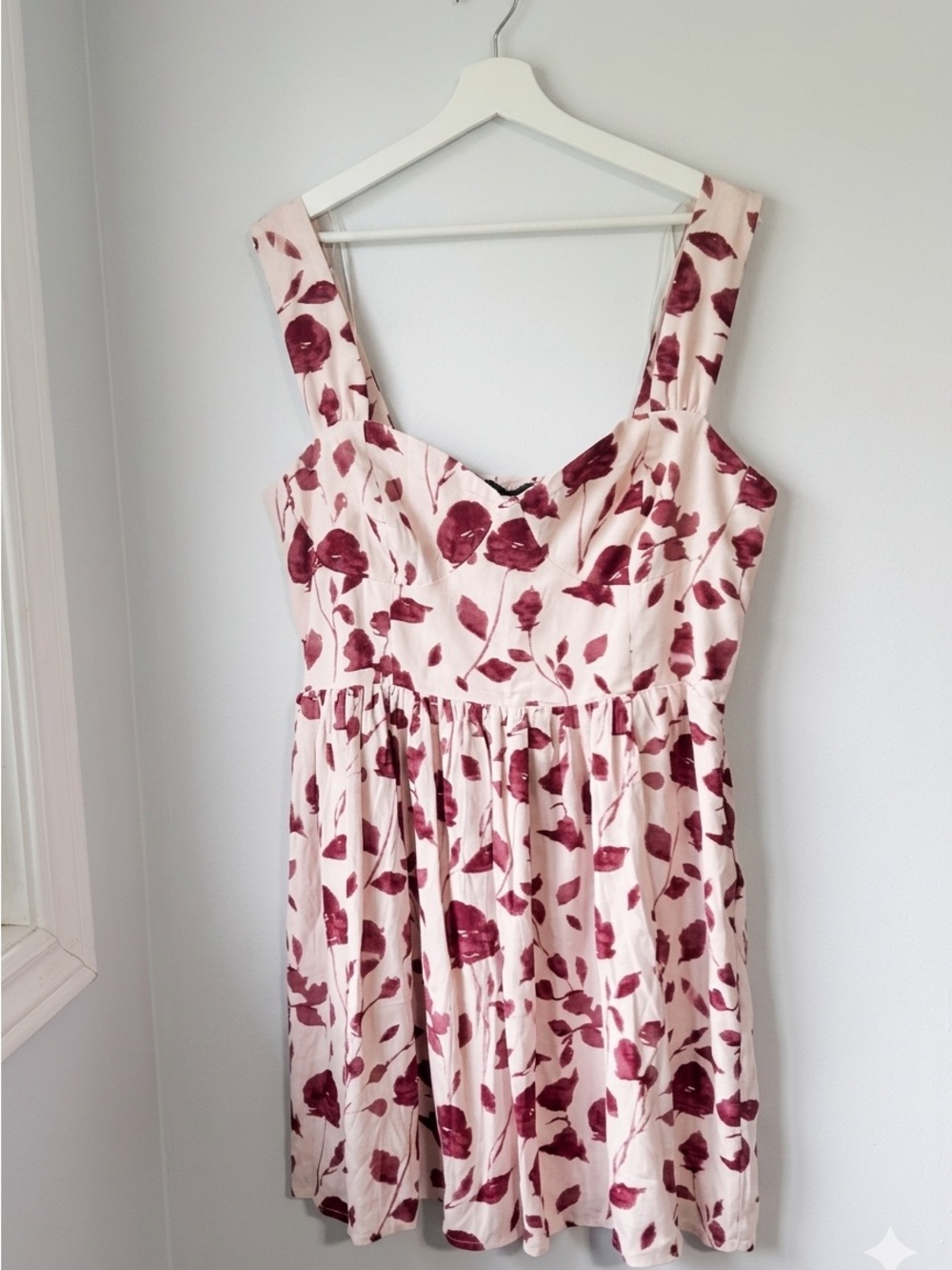 NEW Dynamite Blush Floral Sweetheart Midi Dress NWT - Picture 2 of 13